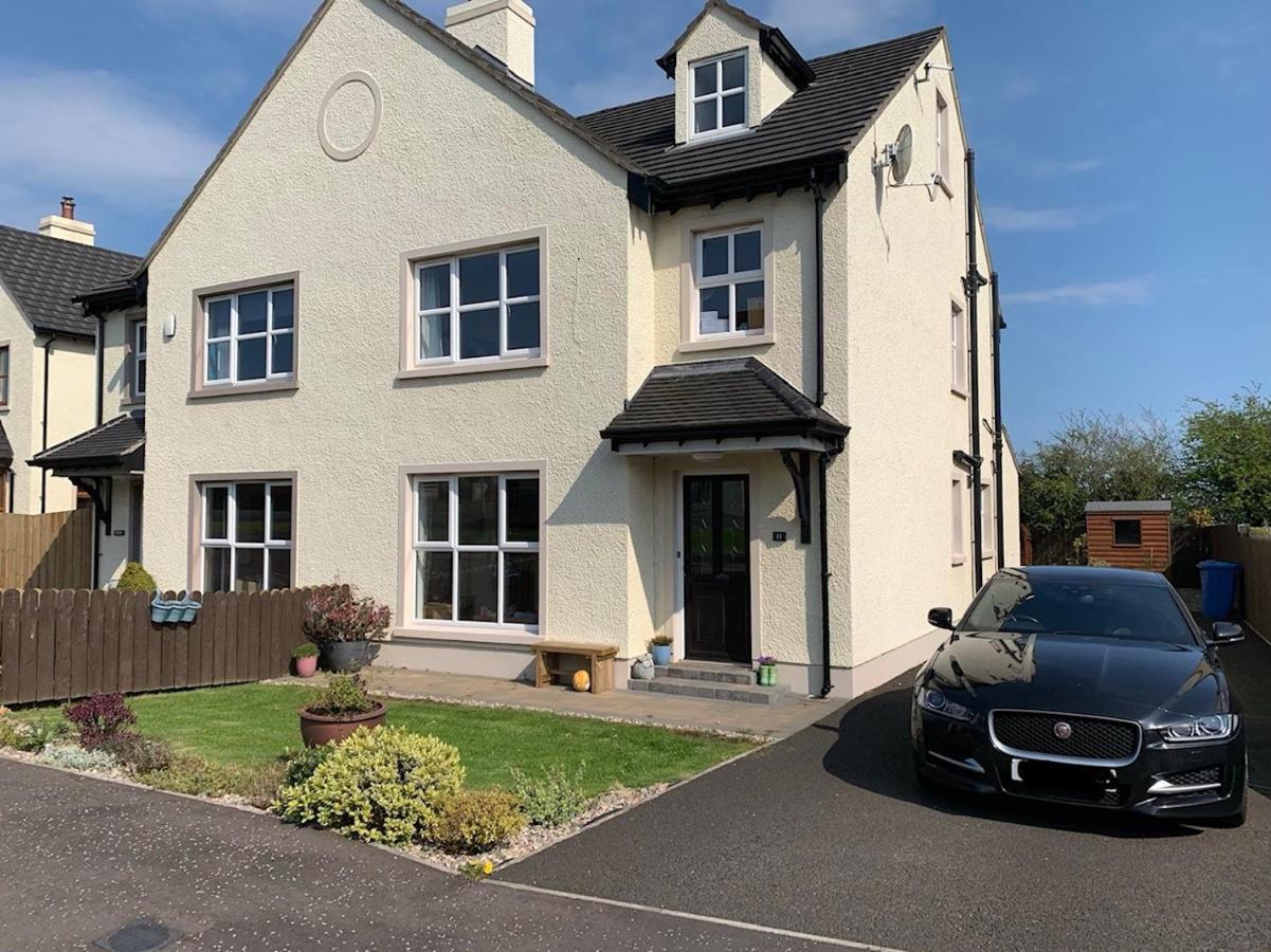 New Room @ Sean And Janes Ballycastle Exterior foto